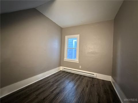 Tiny photo for 8 Garner Avenue, Buffalo, NY 14213 (MLS # B1648536)