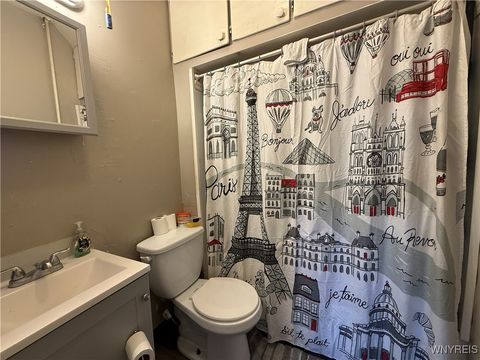 Tiny photo for 8 Garner Avenue, Buffalo, NY 14213 (MLS # B1648536)