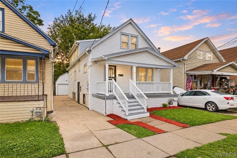 Homes For Sale - 61 Roosevelt Avenue<br/> Buffalo, NY 14215