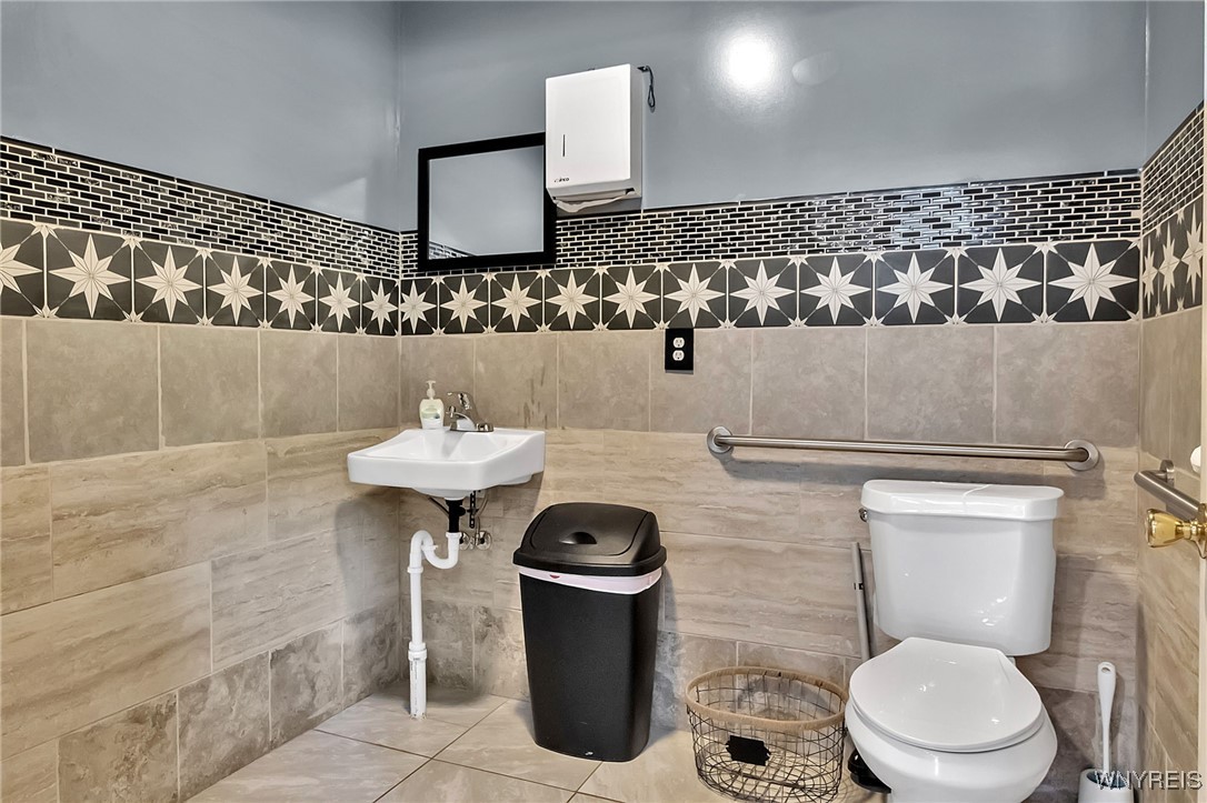 Carlton, New York 14571, United States, ,Commercial,Active,179201