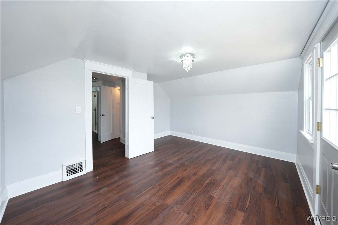 8 Loxley Road, Cheektowaga, New York image 26