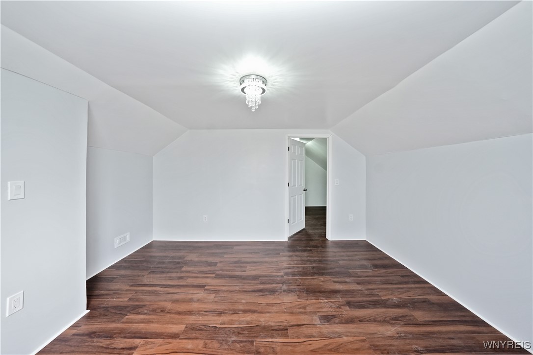 8 Loxley Road, Cheektowaga, New York image 34