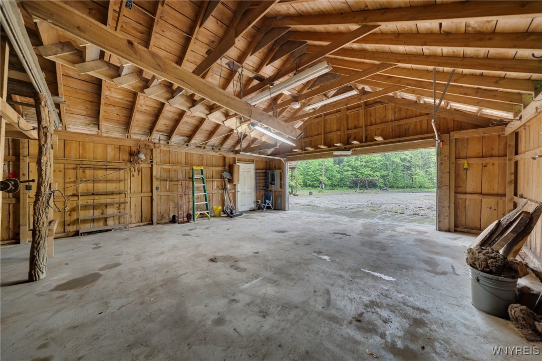 12353 Planck Road, Perrysburg, New York image 40