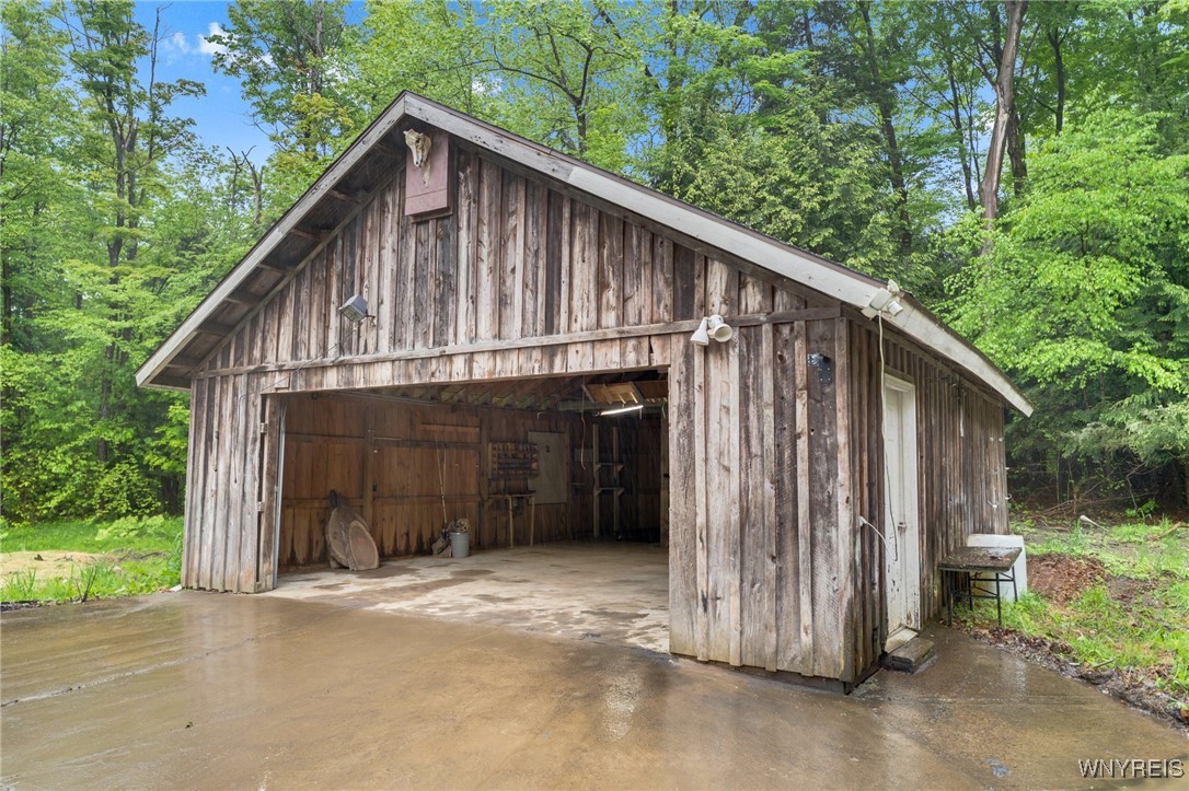 12353 Planck Road, Perrysburg, New York image 39