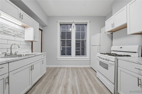 Tiny photo for 76 Anderson Place, Buffalo, NY 14222 (MLS # B1660904)