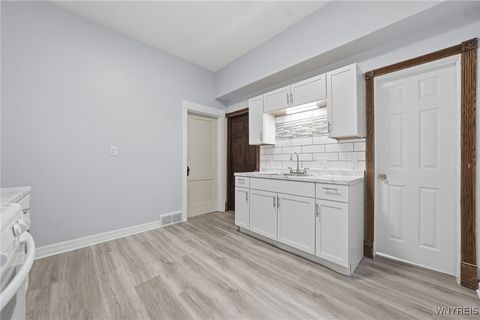 Tiny photo for 76 Anderson Place, Buffalo, NY 14222 (MLS # B1660904)