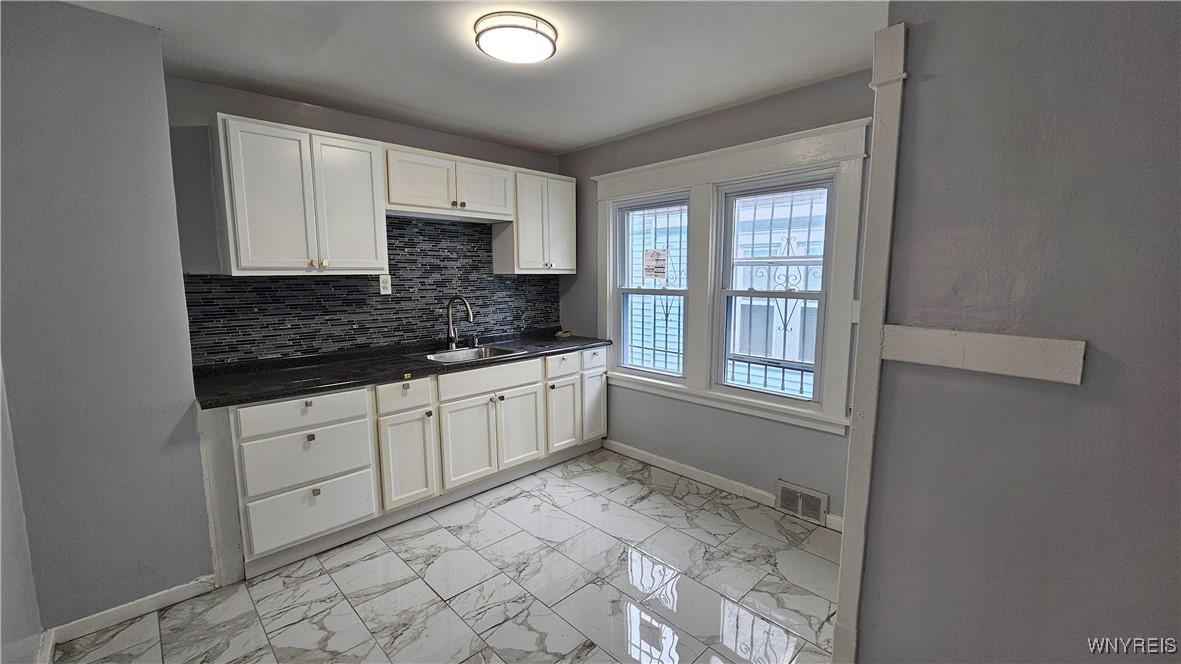 12 Burlington Avenue, Buffalo, New York image 9