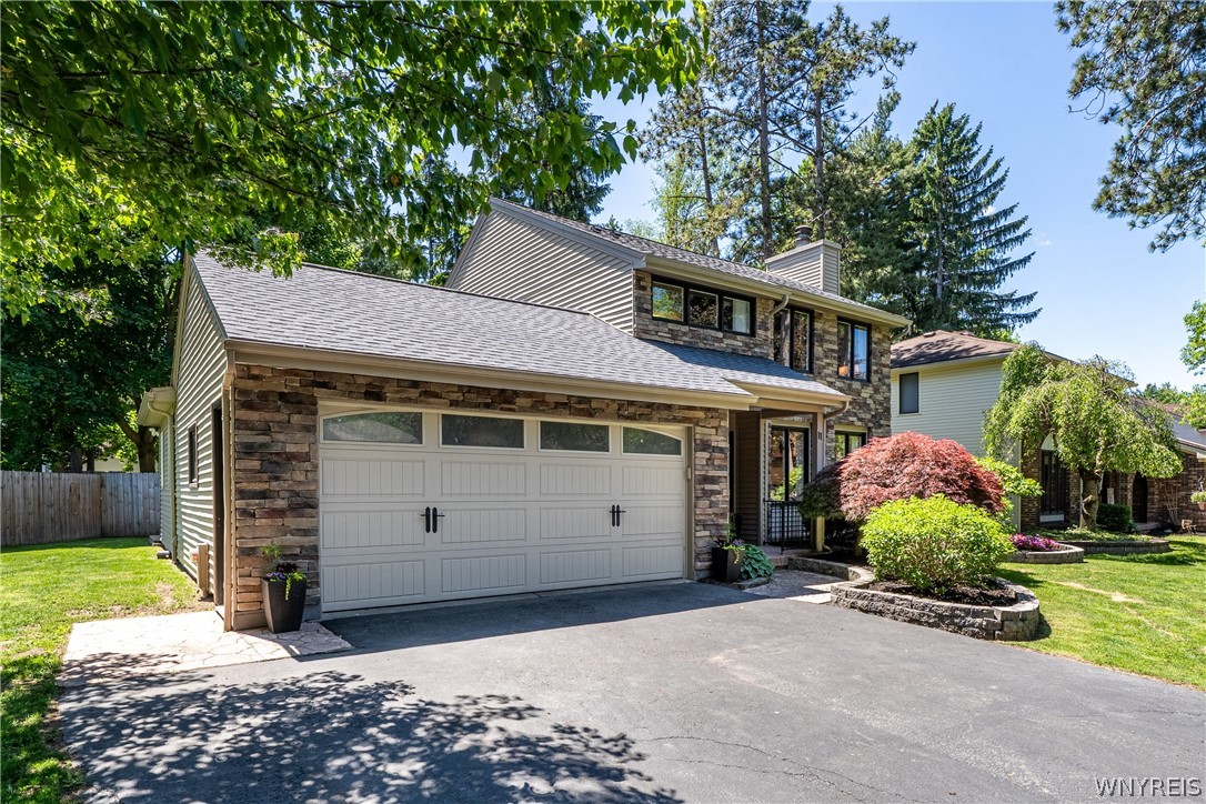 11 Dappled Drive