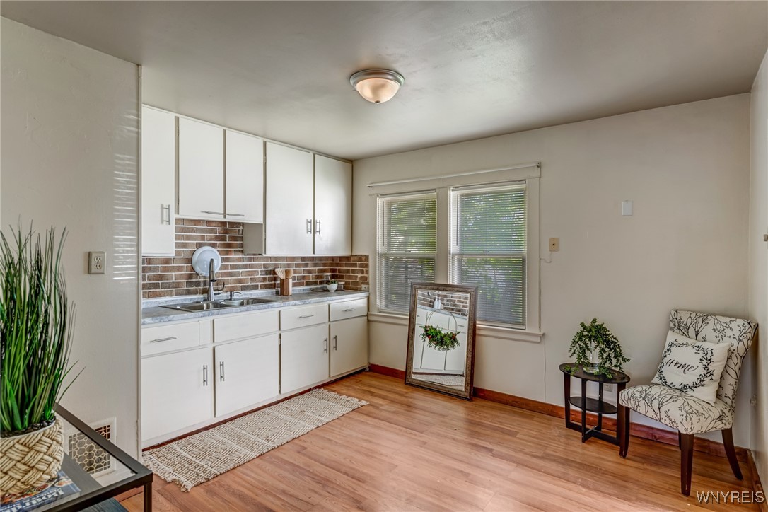 38 Rounds Ave Avenue, Buffalo, New York image 14
