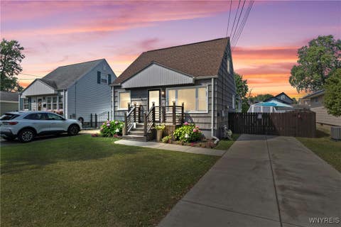 Photo for 18 Evanston Place