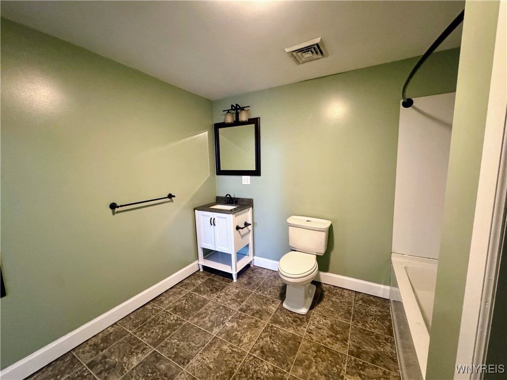 Somerset, New York 14012, United States, 6 Bedrooms Bedrooms, ,3 BathroomsBathrooms,Residential,Active,6235