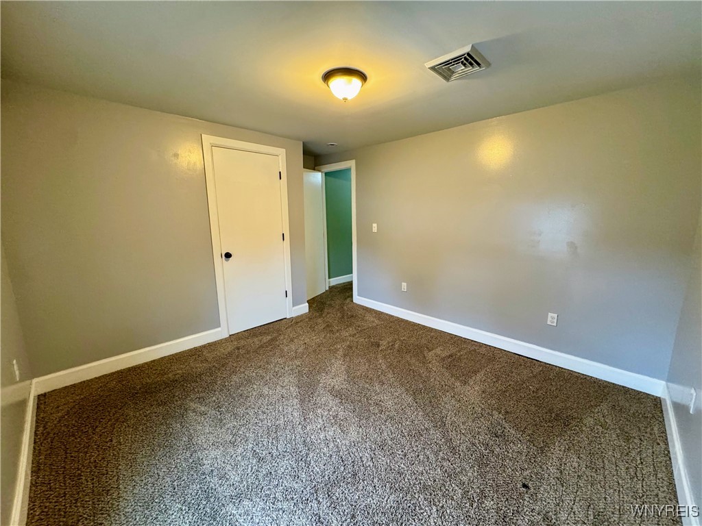 Somerset, New York 14012, United States, 6 Bedrooms Bedrooms, ,3 BathroomsBathrooms,Residential,Active,6235