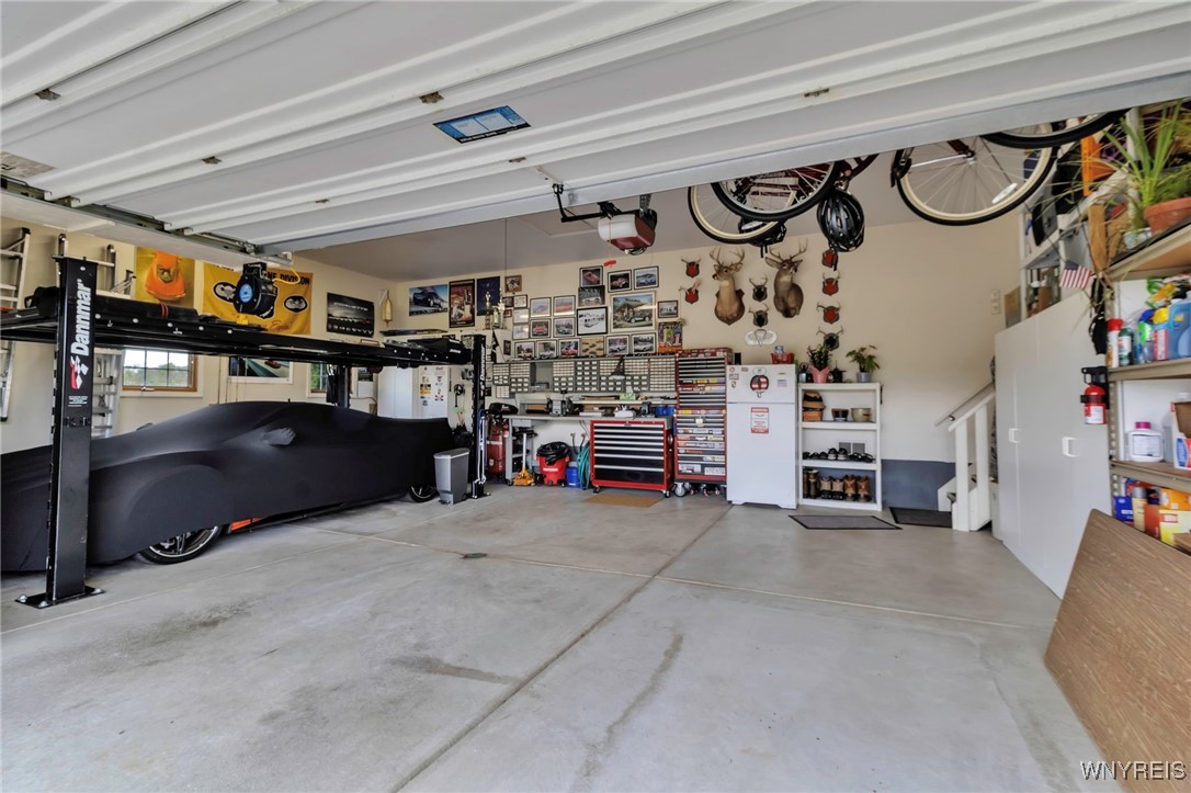 4787 John Michael Way, Hamburg, New York image 36