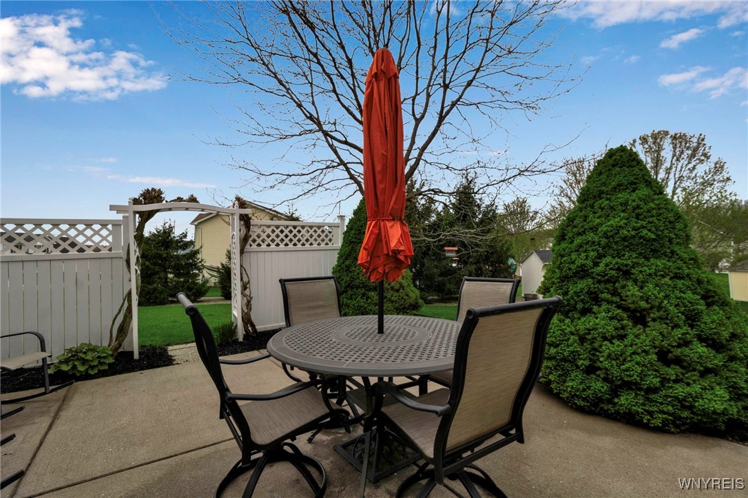 4787 John Michael Way, Hamburg, New York image 38