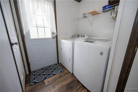 Tiny photo for 840 Nicole Lane, Evans, NY 14006 (MLS # B1654713)