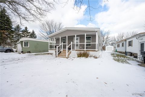 Tiny photo for 840 Nicole Lane, Evans, NY 14006 (MLS # B1654713)