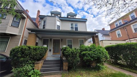 Photo of 558 Breckenridge St (UPPER), Buffalo, NY 14222 (MLS # B1609121)