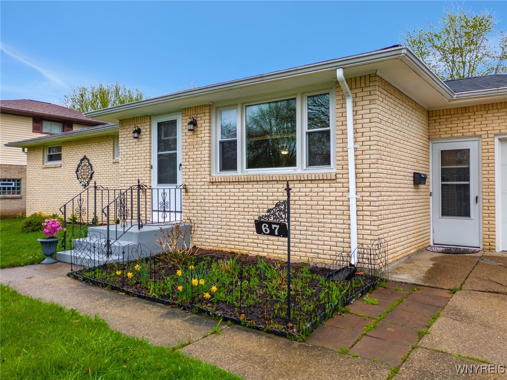 67 Country Lane