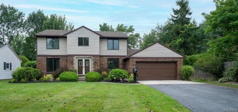 Photo of 88 Old Orchard Street, Amherst, NY 14221 (MLS # B1705832)