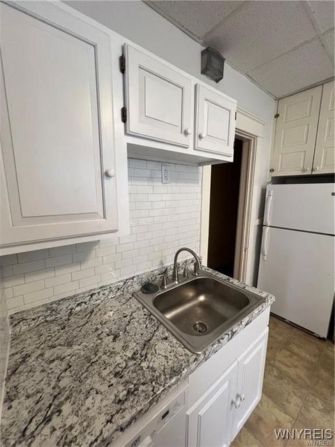 Tiny photo for 114 Ashland Avenue #4, Buffalo, NY 14222 (MLS # B1657818)
