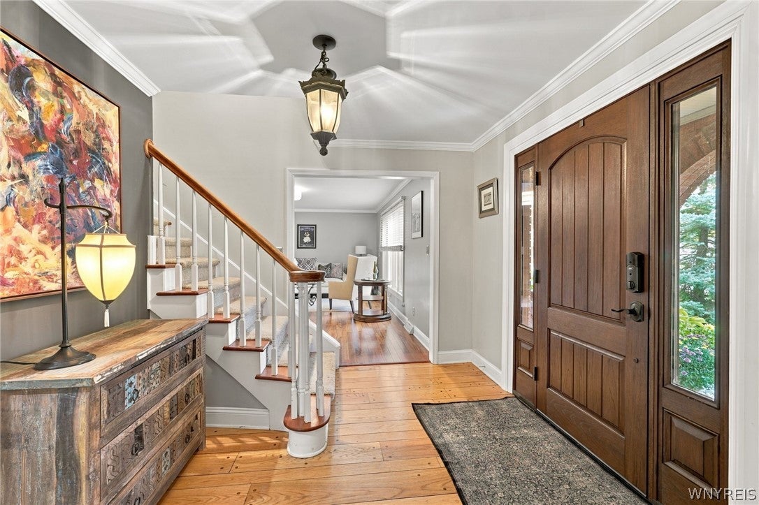 55 Roxbury Park
