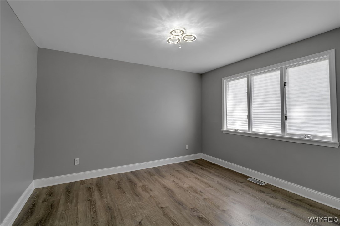 110 Freemont Avenue, Cheektowaga, New York image 21