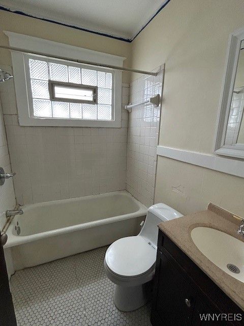 Tiny photo for 384 Skillen Street, Buffalo, NY 14207 (MLS # B1655734)