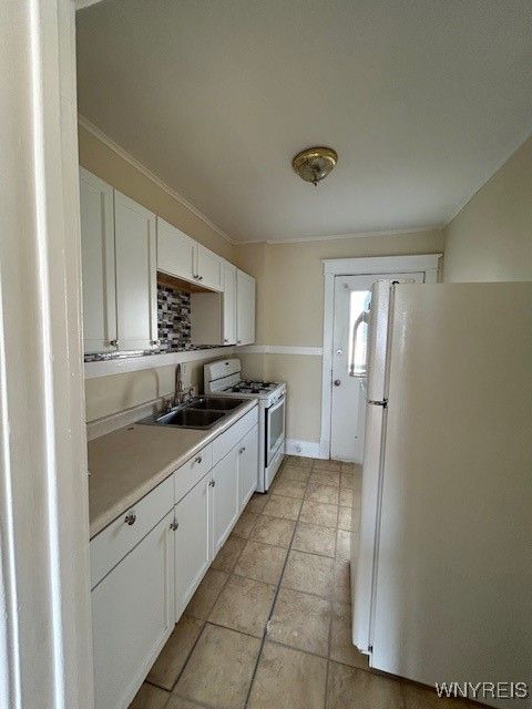 Tiny photo for 384 Skillen Street, Buffalo, NY 14207 (MLS # B1655734)