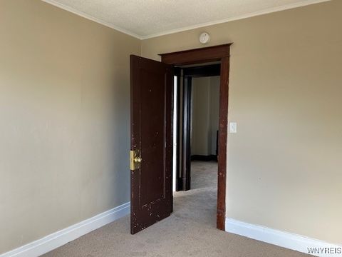 Tiny photo for 384 Skillen Street, Buffalo, NY 14207 (MLS # B1655734)