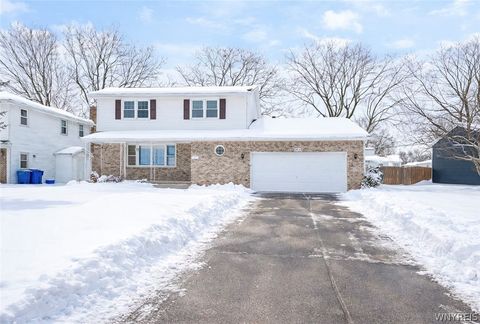 Photo of 263 Fruitwood Terrace, Amherst, NY 14221 (MLS # B1662310)