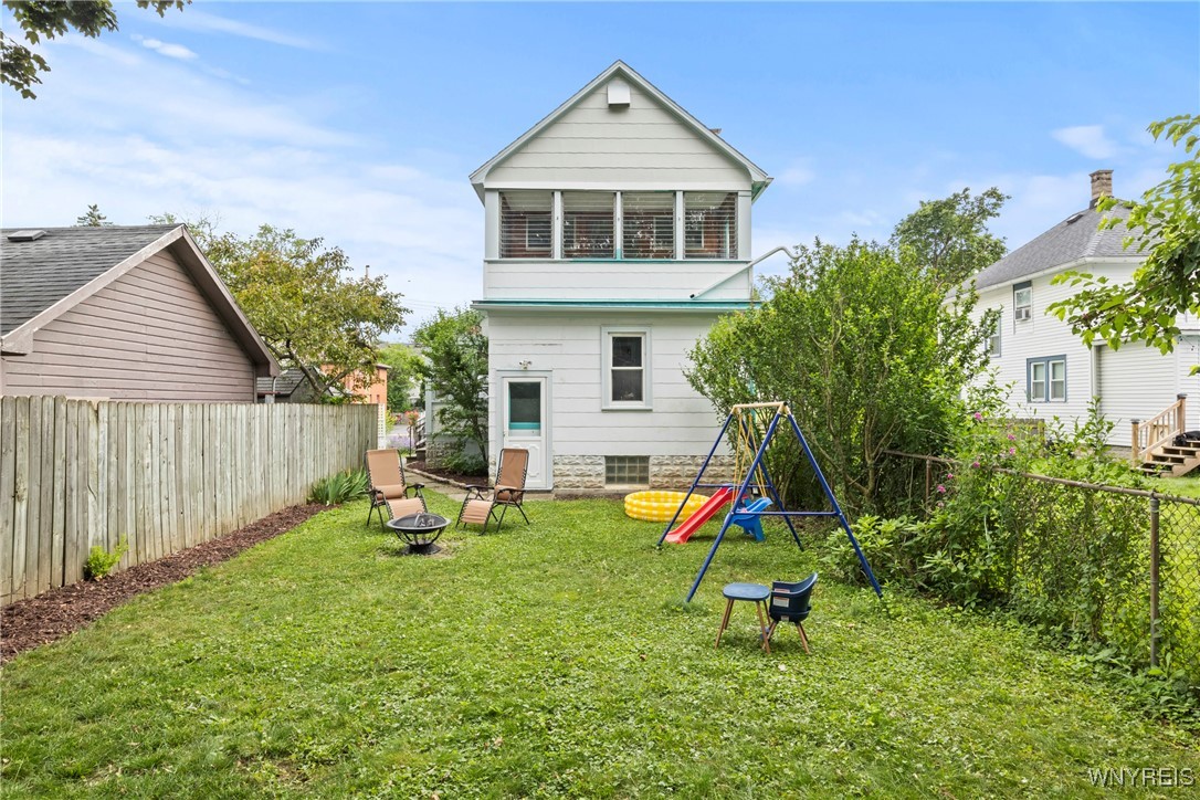 9 Kurtz Avenue