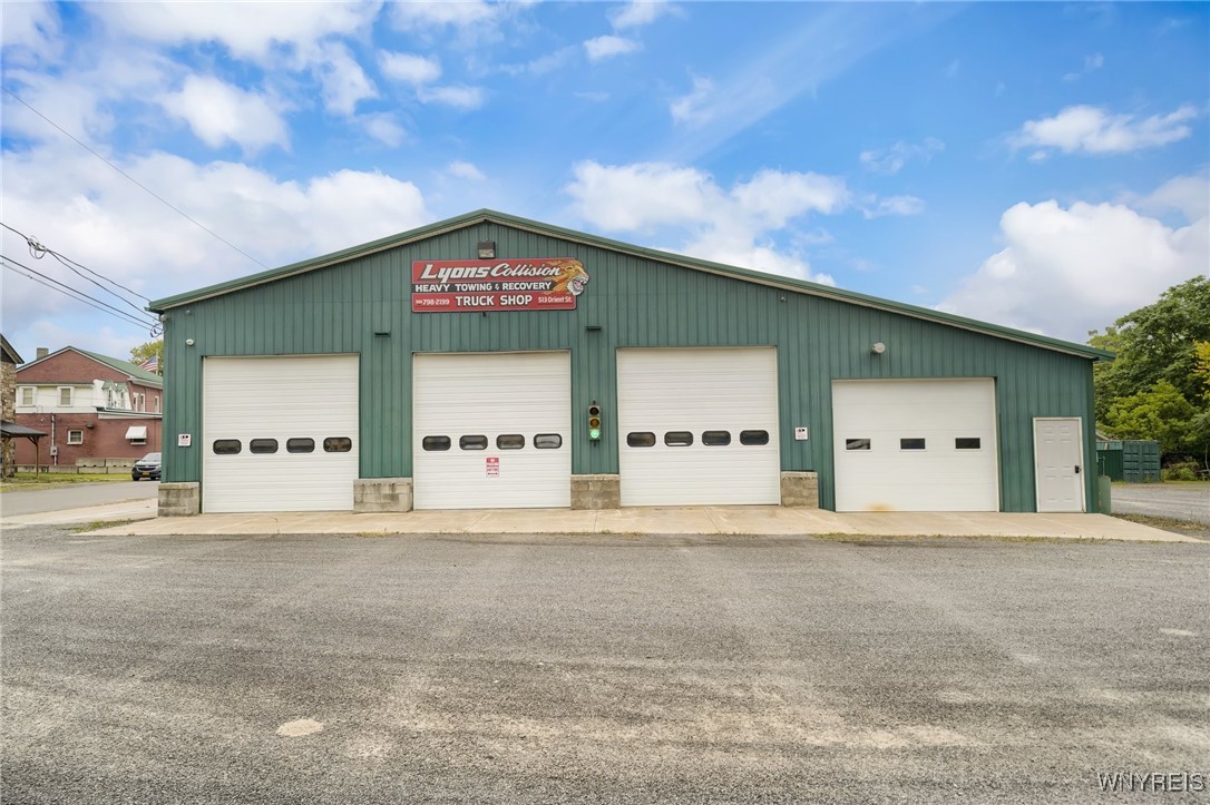 Ridgeway, New York 14103, United States, ,Commercial,Pending,40588