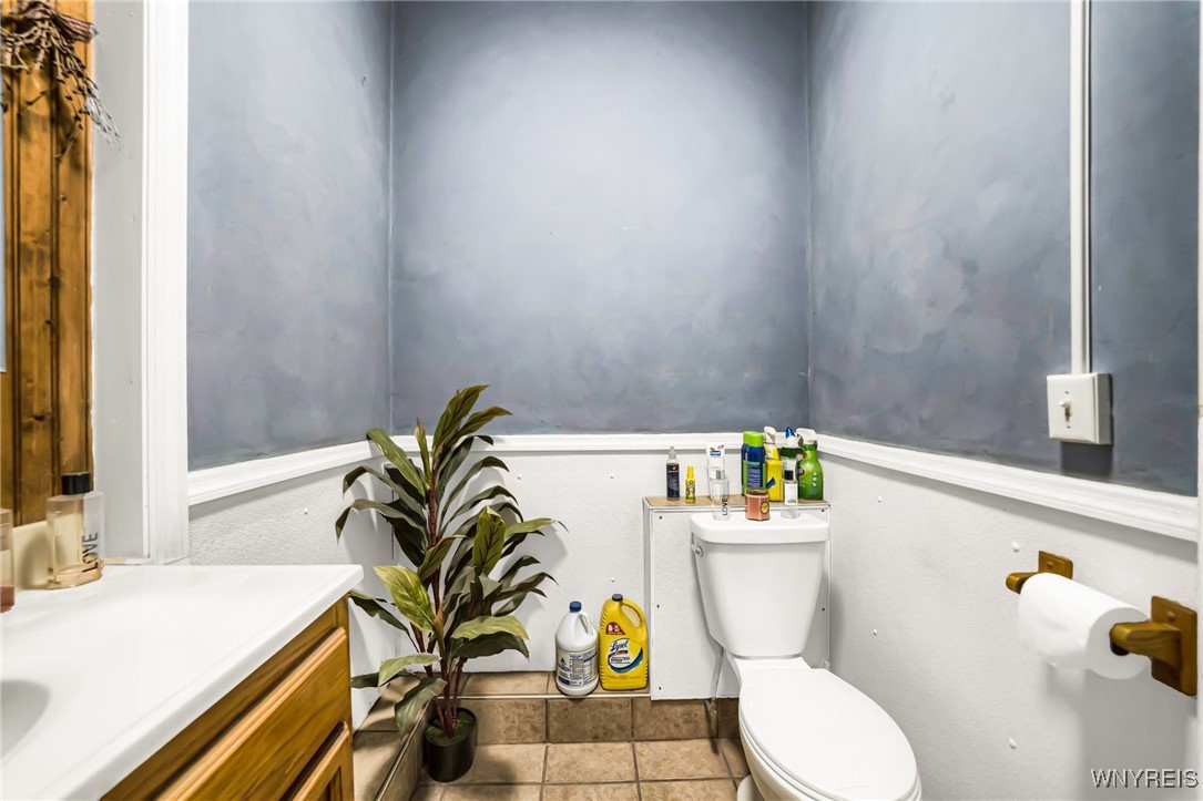 Ridgeway, New York 14103, United States, ,Commercial,Pending,40588