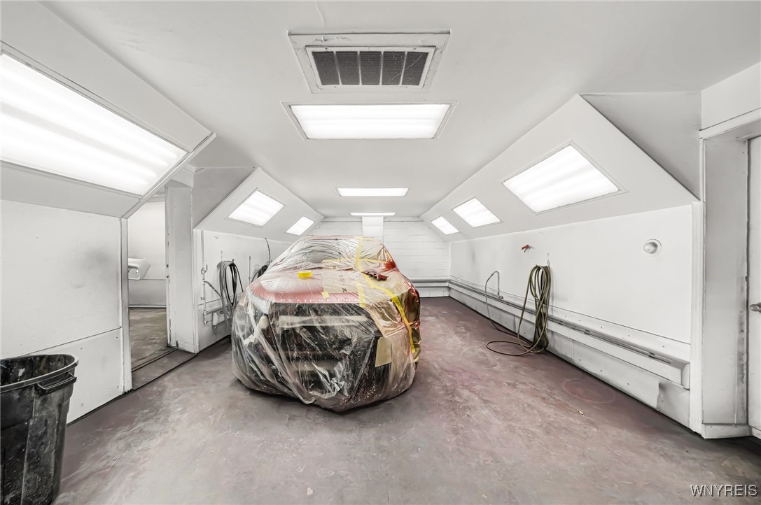 Ridgeway, New York 14103, United States, ,Commercial,Pending,40588