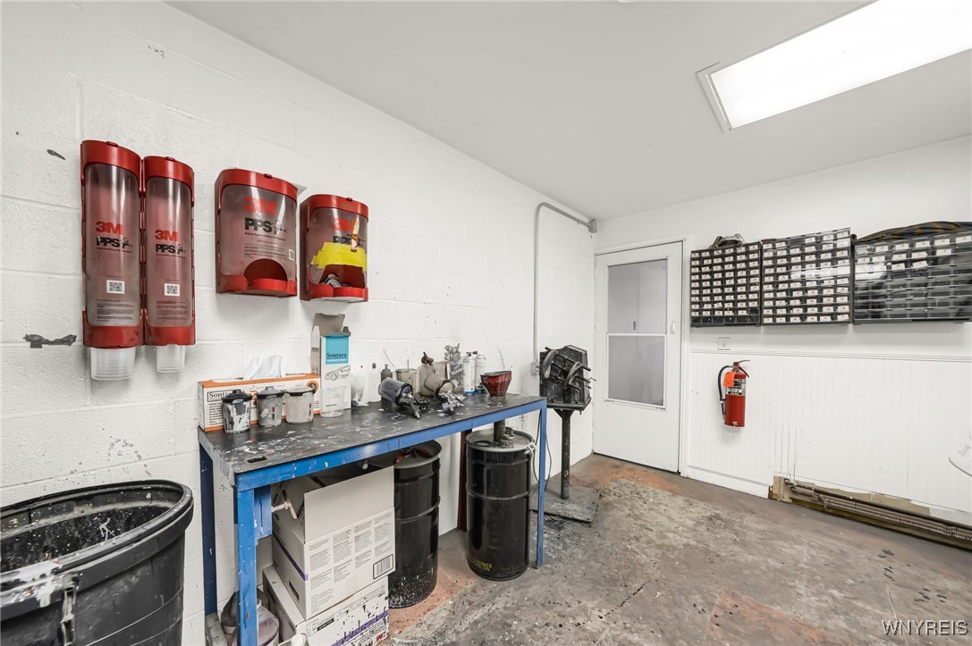 Ridgeway, New York 14103, United States, ,Commercial,Pending,40588