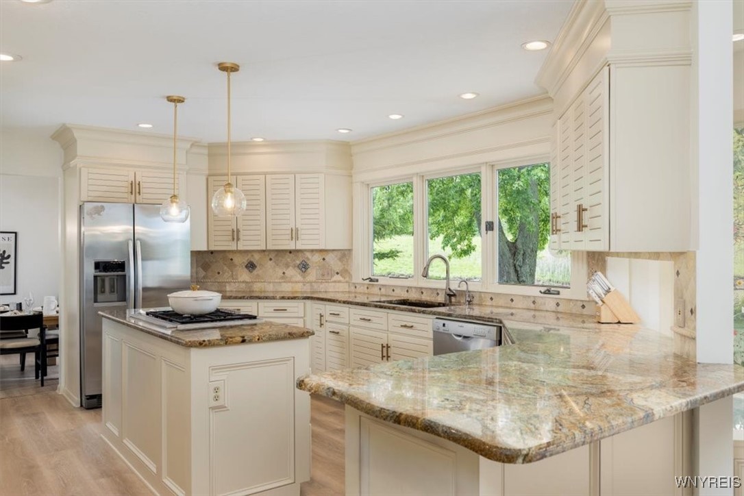 54 Contessa Court, Amherst, New York image 12