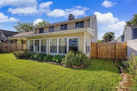 Tiny photo for 9326 Rivershore Drive, Niagara Falls, NY 14304 (MLS # B1693871)