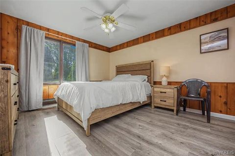 Tiny photo for 9326 Rivershore Drive, Niagara Falls, NY 14304 (MLS # B1693871)