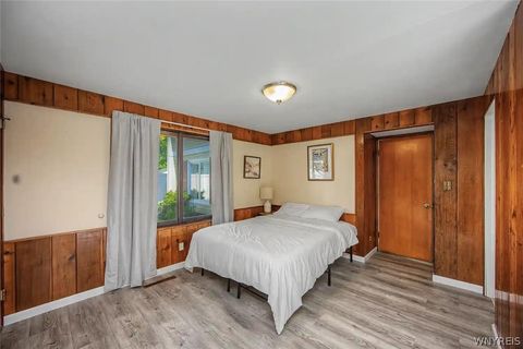 Tiny photo for 9326 Rivershore Drive, Niagara Falls, NY 14304 (MLS # B1693871)