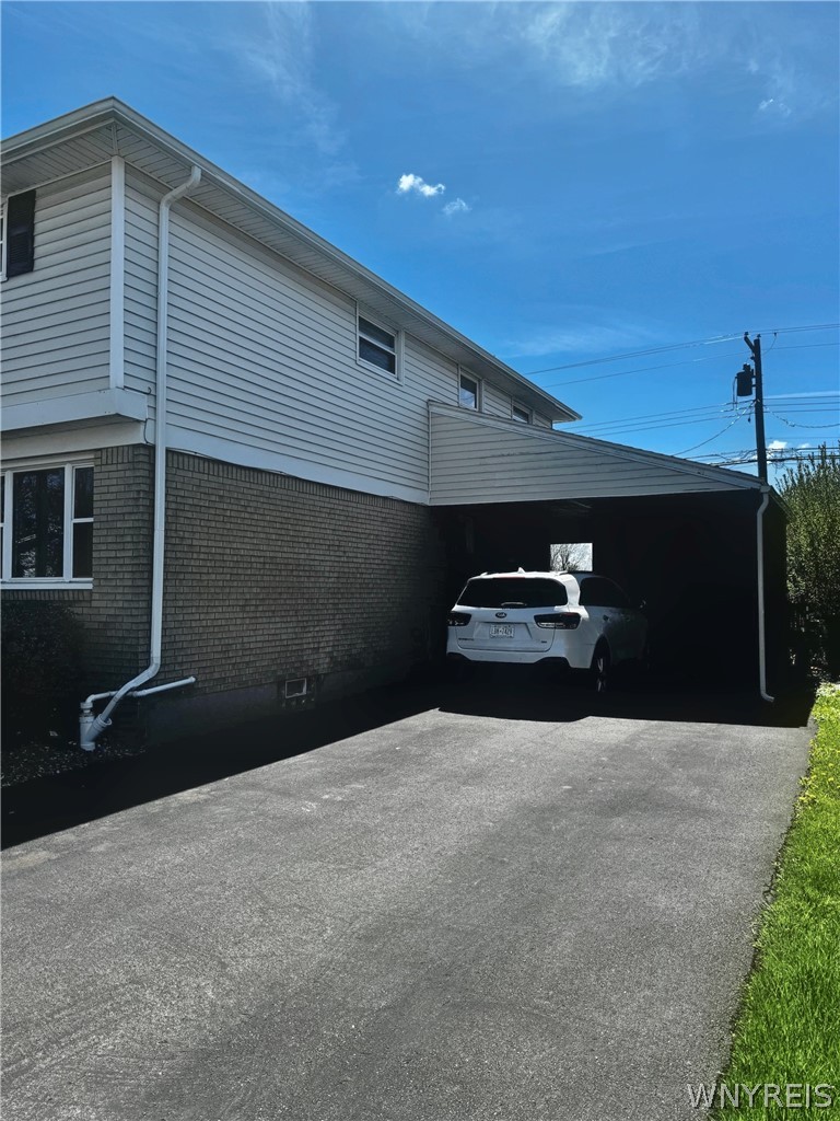 17 Saint Joan Lane
