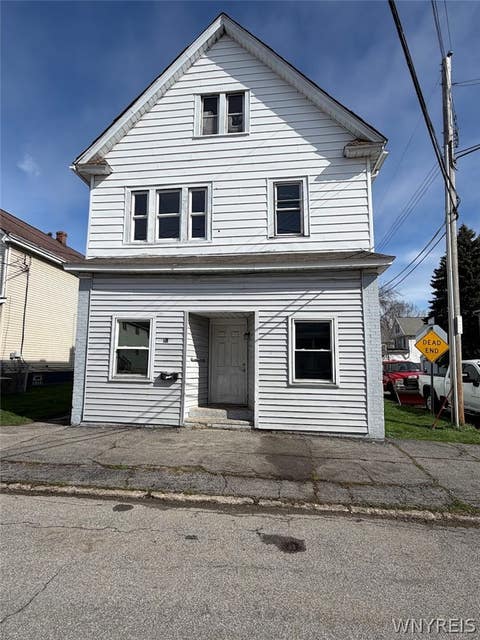Multifamily For Sale - 90 Warsaw Street<br/> Lackawanna, NY 14218