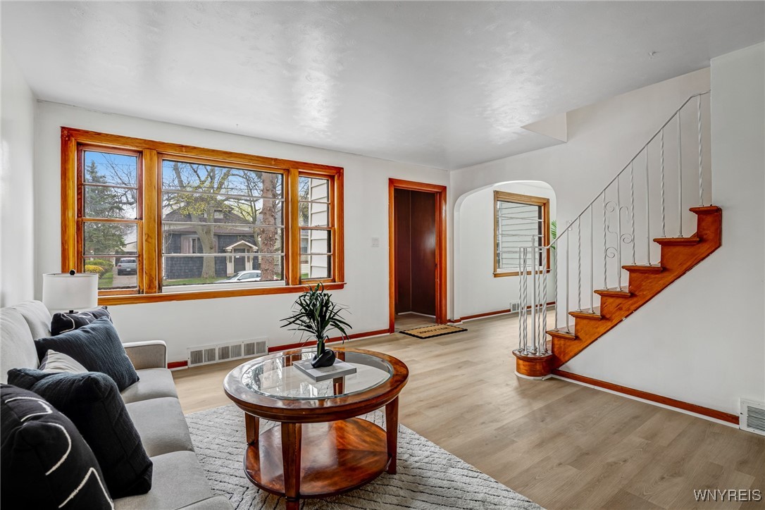 94 Ridge Park Avenue, Cheektowaga, New York image 7