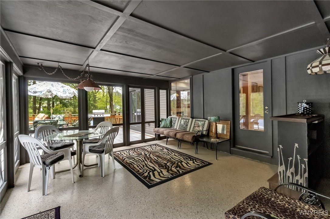 6 Lennys Lane, Orchard Park, New York image 19