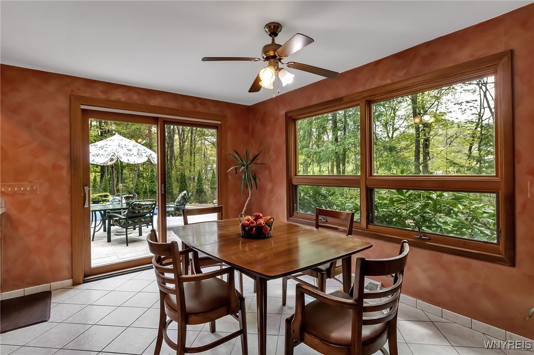 6 Lennys Lane, Orchard Park, New York image 9
