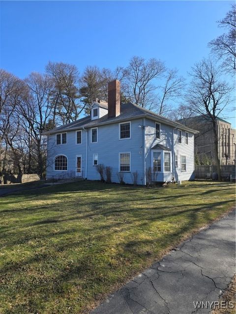 Photo of 780 W Ferry Street #N, Buffalo, NY 14222 (MLS # B1596482)