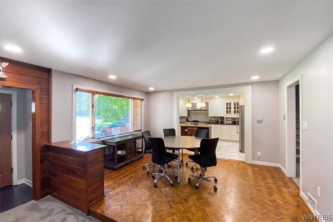 515 N Forest Road