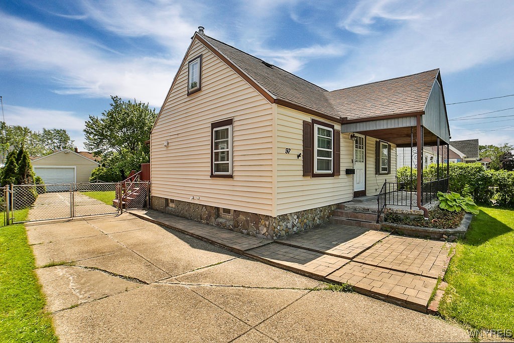 97 Chapel Avenue, Cheektowaga, New York image 6