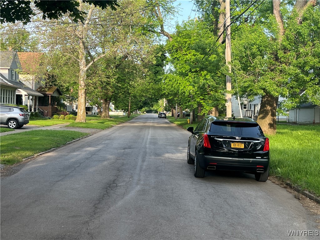 215 58th Street, Niagara Falls, New York image 4