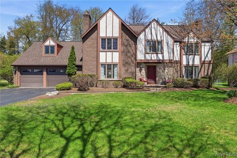 Photo of 37 Crown Point Lane, Amherst, NY 14221 (MLS # B1677228)