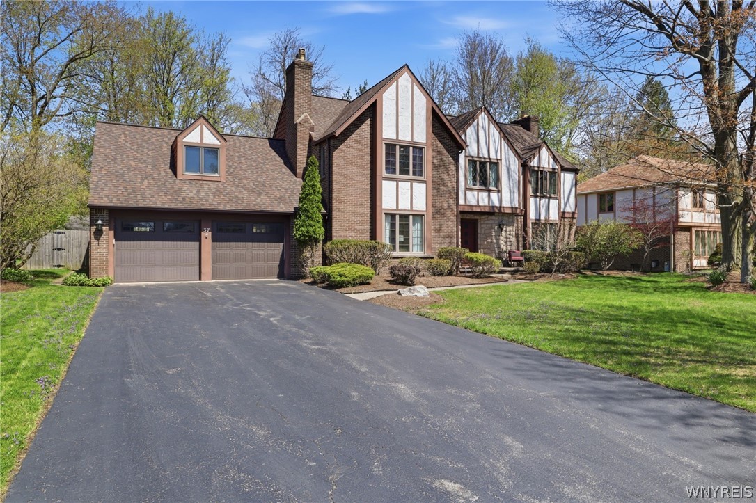 37 Crown Point Lane